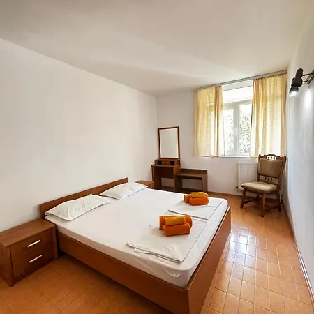 Casa Scriitorilor 2* Olimp
